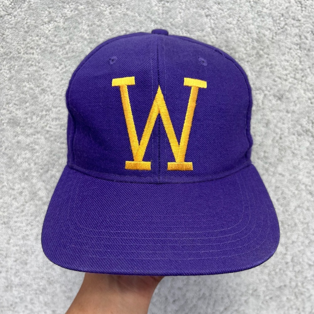 VINTAGE New Era Snapback Hat Mens Purple Pro Model Washington Huskies Wool Blend